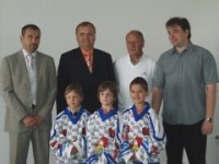 Sponzorský dar, sada hokejových dresů nejmladším hokejistům Tábora